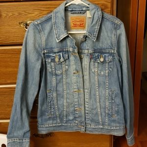Levi's denim jacket